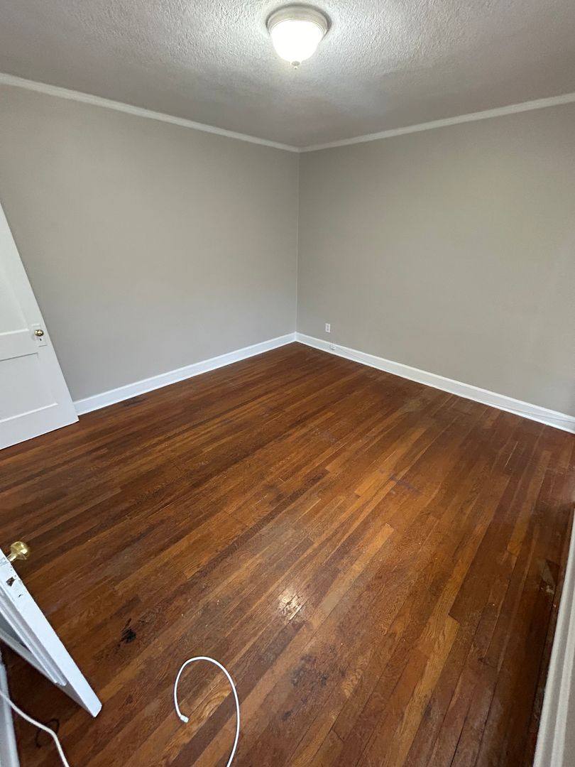 Apartment for rent at 5424-5426 Harrison St, Kansas City, MO 64110