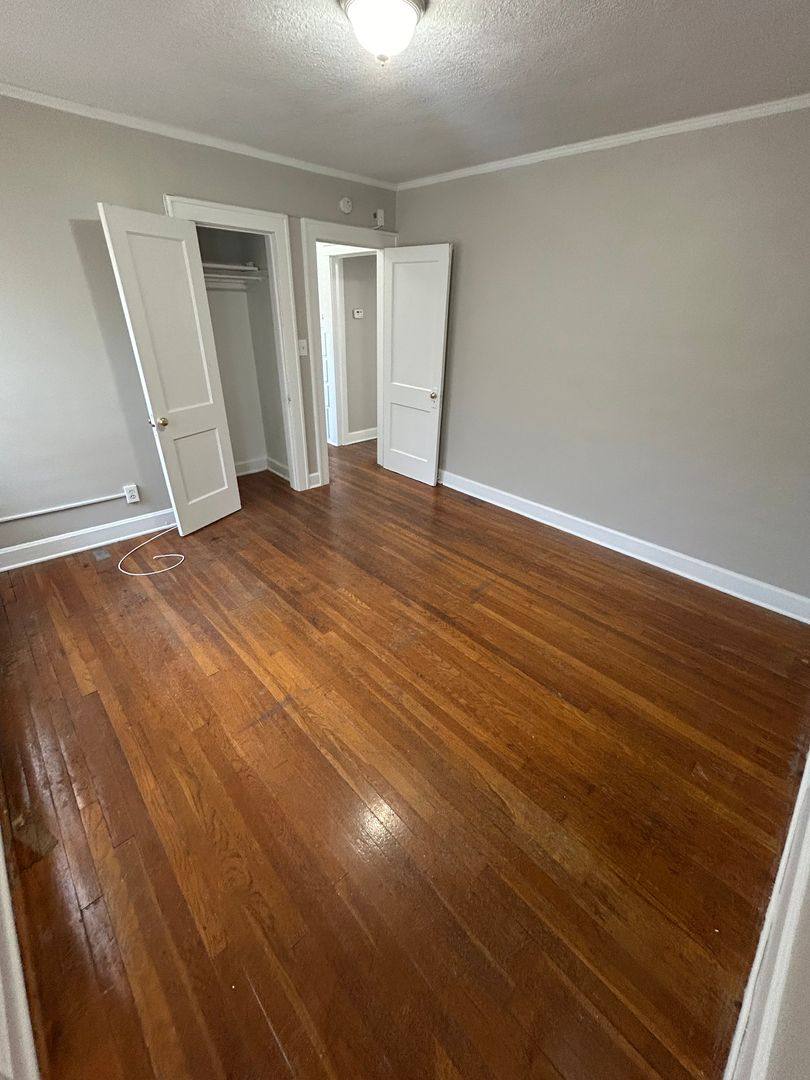 Apartment for rent at 5424-5426 Harrison St, Kansas City, MO 64110