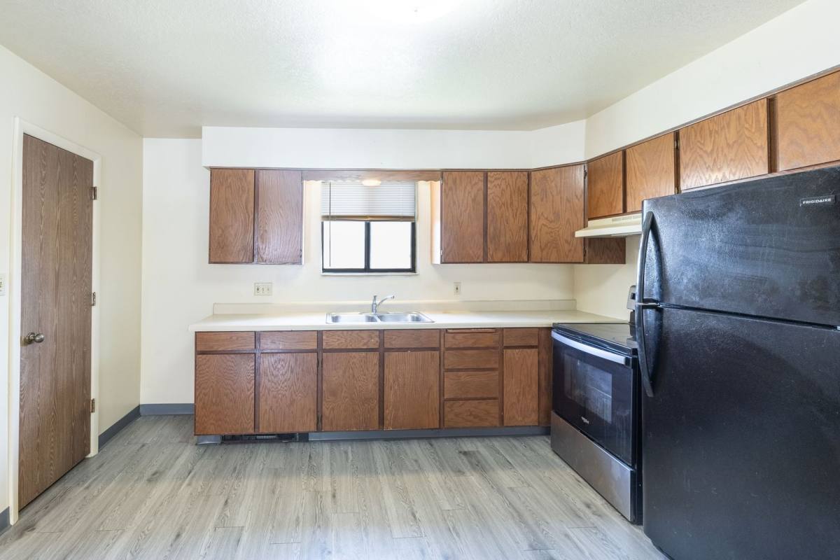 Apartment for rent at 870 N Buchanan Ave, Pocatello, ID 83204
