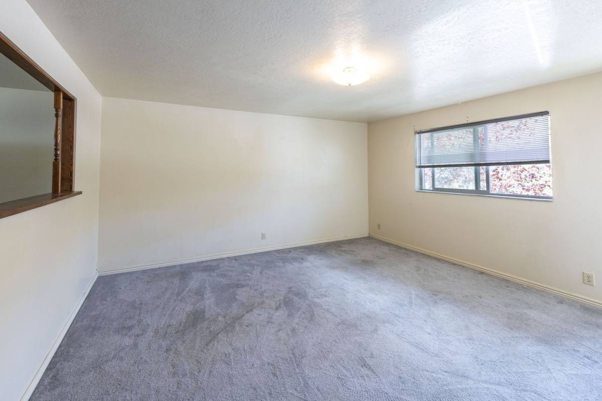 Apartment for rent at 870 N Buchanan Ave, Pocatello, ID 83204