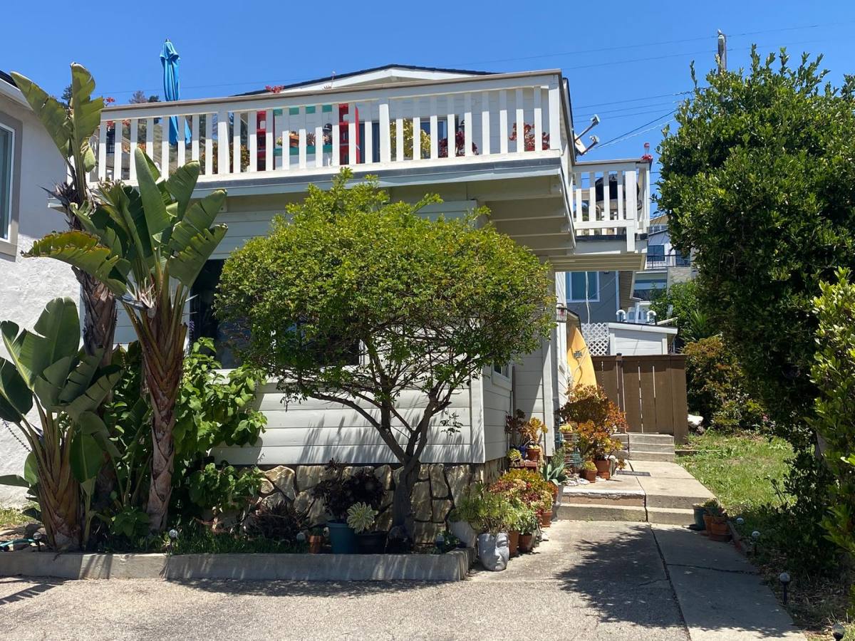 Apartment for rent at 2787 Orville Ave, Cayucos, CA 93430