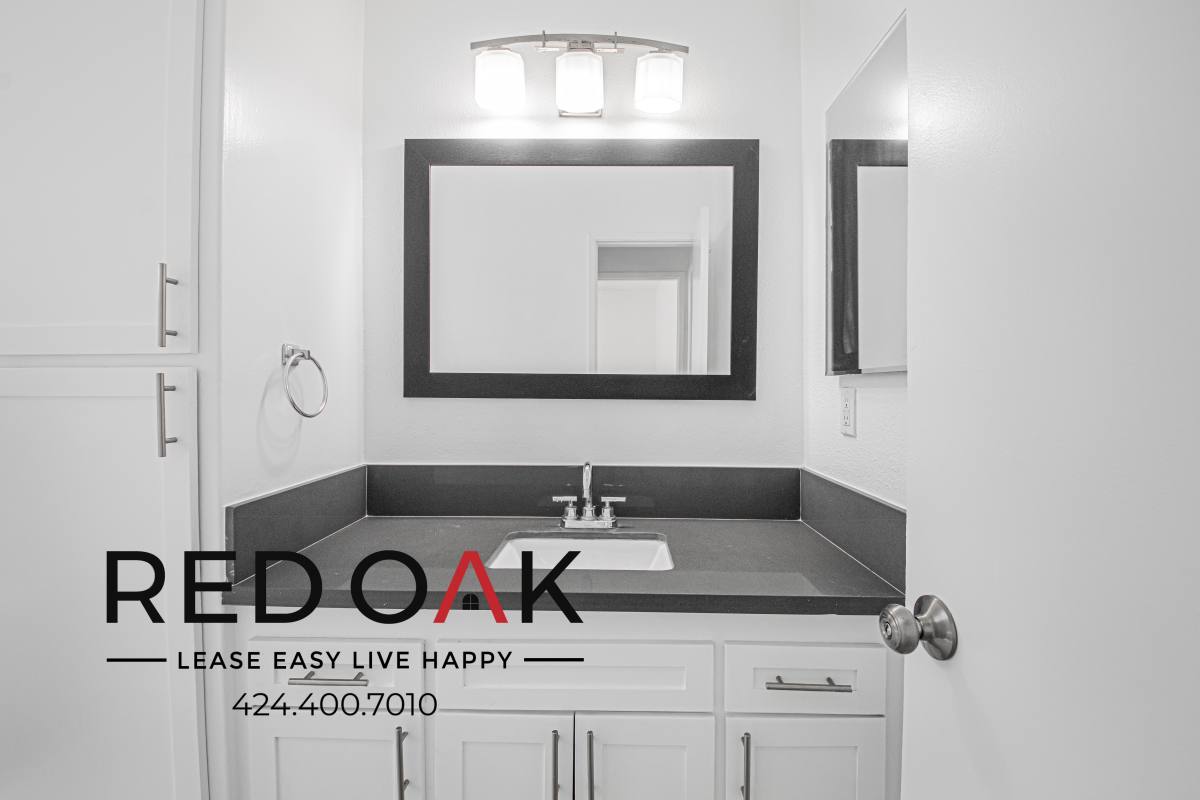 Apartment for rent at 5940 San Fernando Rd #1, Glendale, CA 91202
