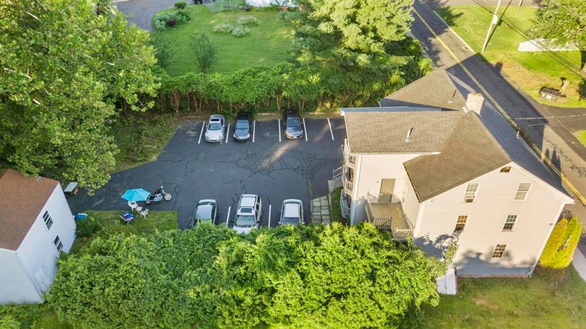 Apartment for rent at 22 Winthrop St #5, Tariffville, CT 06081