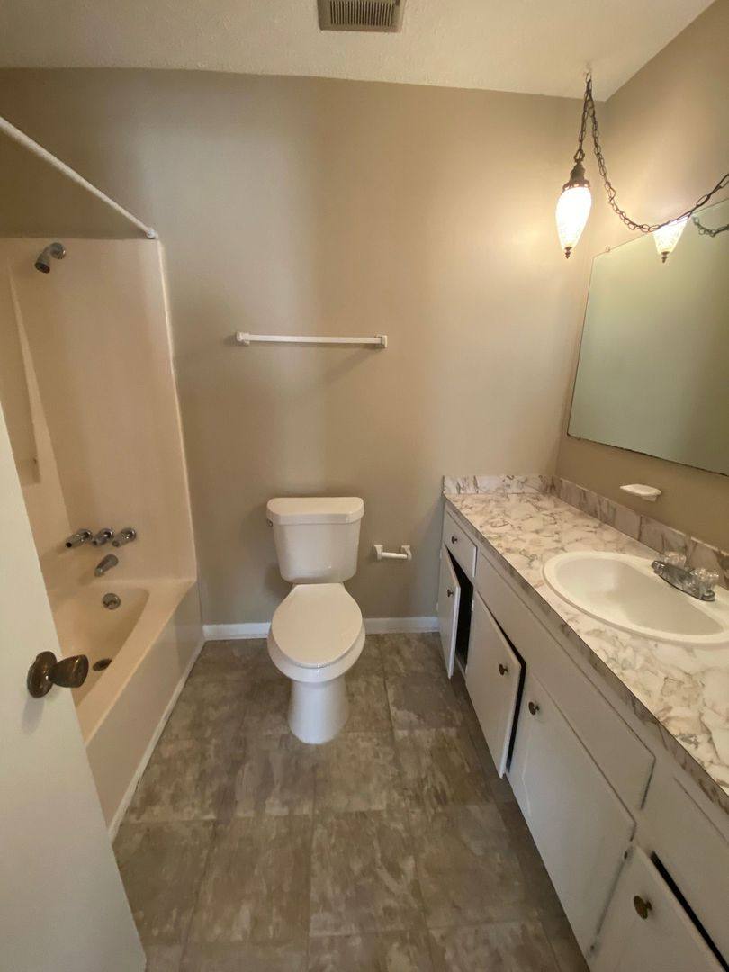 House for rent at 233 S Jan Dr, Panama City, FL 32404