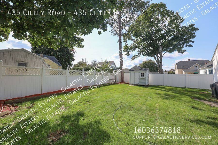 Apartment for rent at 435 Cilley Rd #2, Manchester, NH 03103