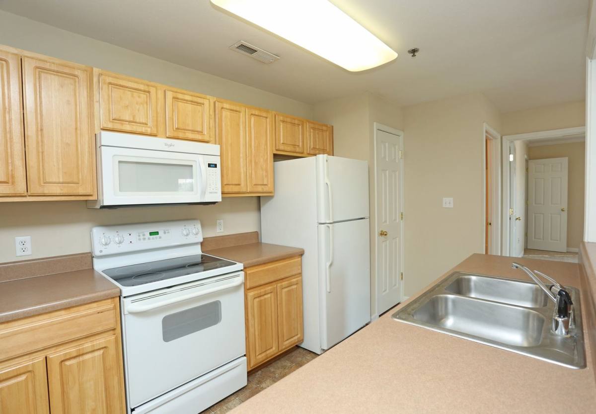 Apartment for rent at 2463 Ken Bale Blvd, Bowling Green, KY 42103