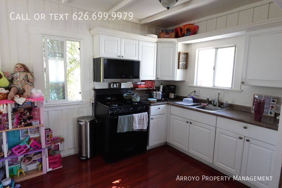 House for rent at 417 S Canyon Blvd, Monrovia, CA 91016