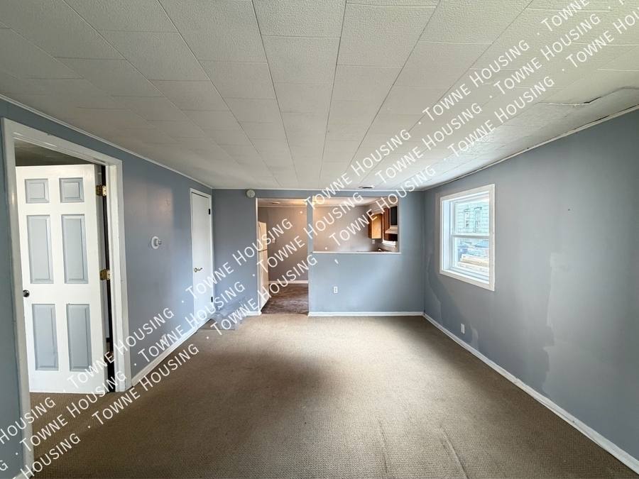 Apartment for rent at 111 Southside Parkway, Buffalo, NY 14220