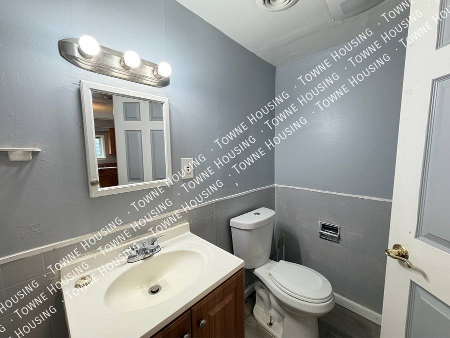 Apartment for rent at 111 Southside Parkway, Buffalo, NY 14220