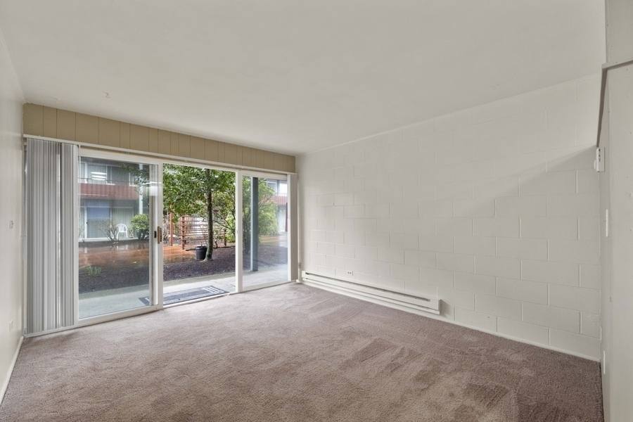 Apartment for rent at 3228 S Union Ave #220, Tacoma, WA 98409