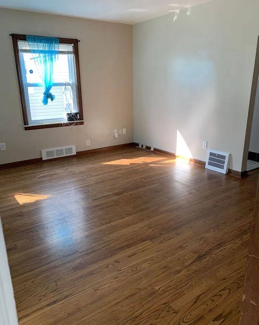 House for rent at 19661 Kenosha St, Harper Woods, MI 48225