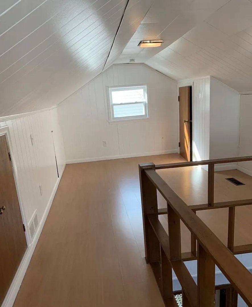 House for rent at 19661 Kenosha St, Harper Woods, MI 48225