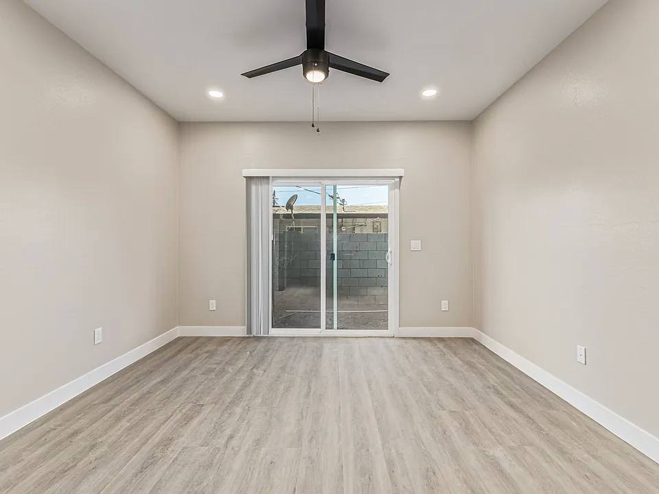 Apartment for rent at 1435 E Taylor St Az #203, Phoenix, AZ 85006