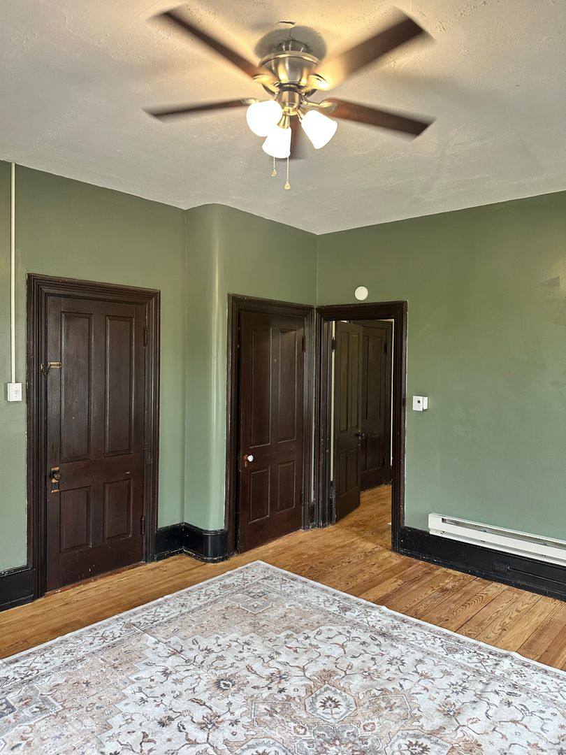 Apartment for rent at 138 S Carlisle St, Greencastle, PA 17225