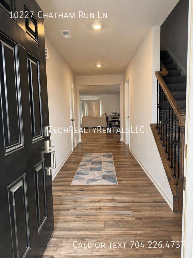 House for rent at 10227 Chatham Run Lane, Charlotte, NC 28262