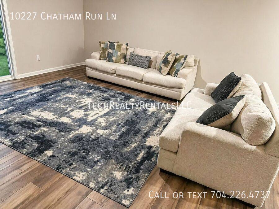House for rent at 10227 Chatham Run Lane, Charlotte, NC 28262
