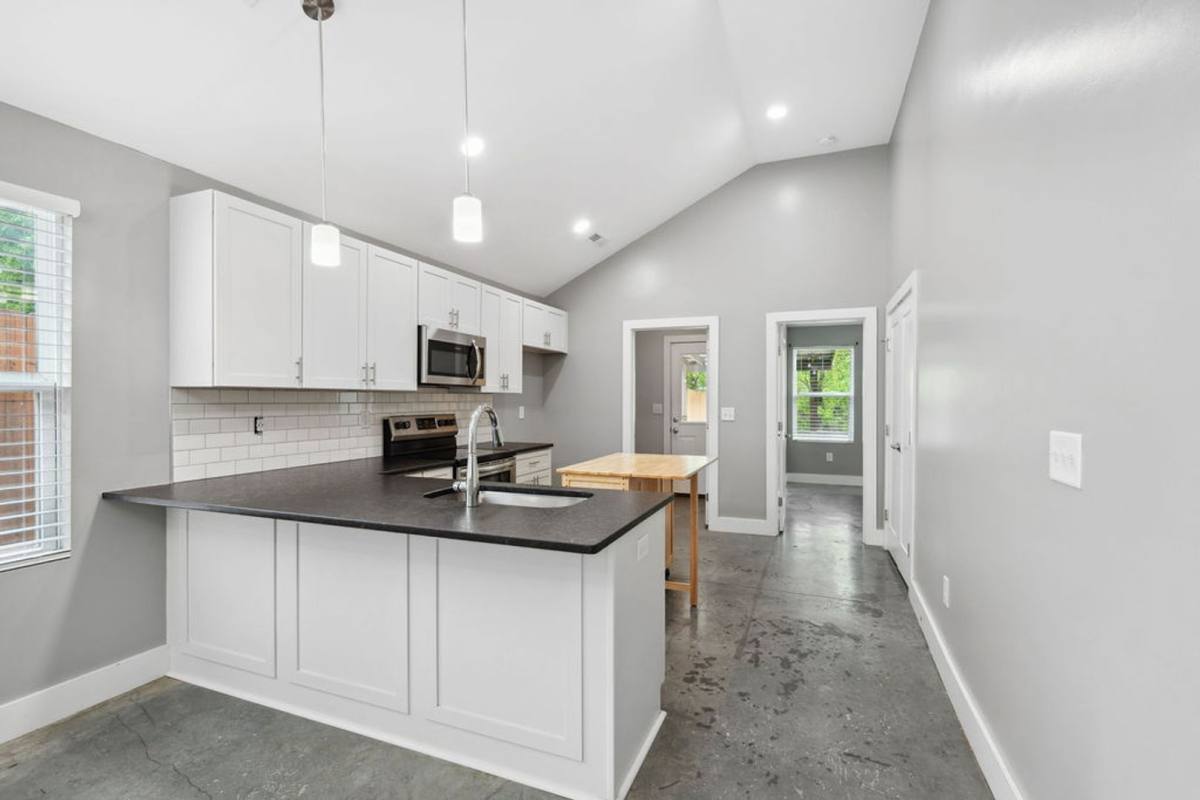 House for rent at 298C Garner Ave, Madison, TN 37115