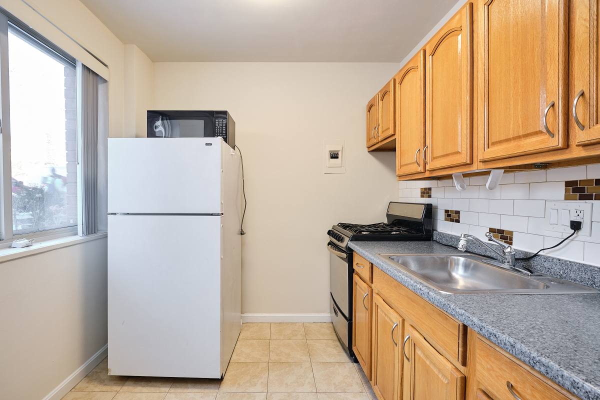 Apartment for rent at 2710 Macomb St NW #218, Washington, DC 20008