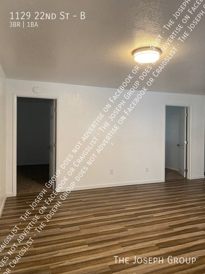 Apartment for rent at 1129 22nd St #B, Bellingham, WA 98225