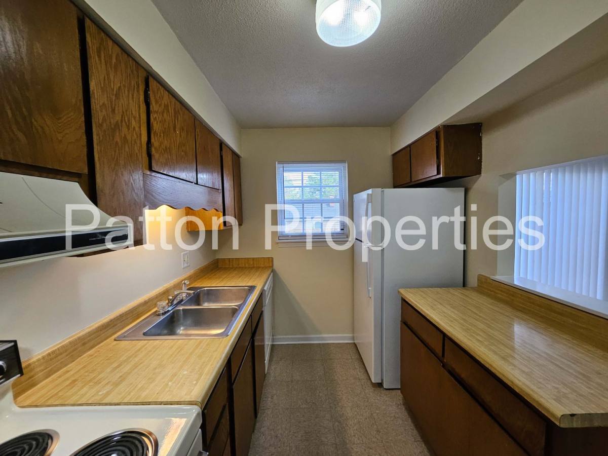 Apartment for rent at 3-4 Ashleys Place, Columbia, SC 29209