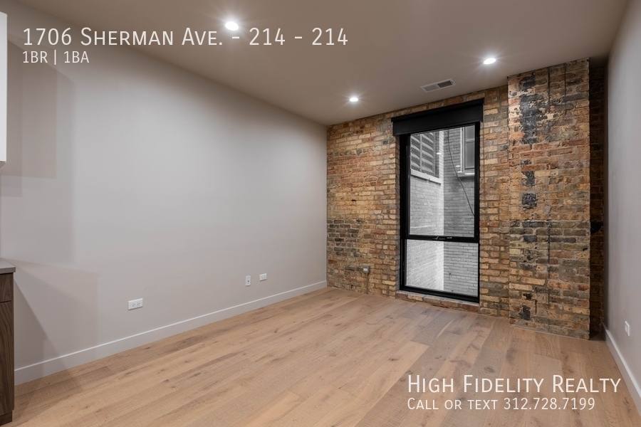 Condo for rent at 1706 Sherman Ave #214, Evanston, IL 60201