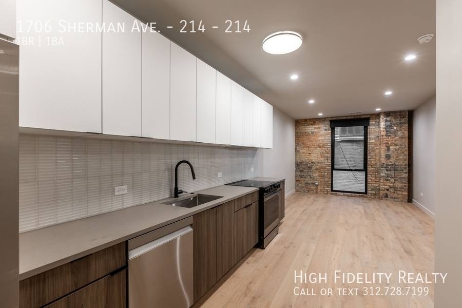 Condo for rent at 1706 Sherman Ave #214, Evanston, IL 60201