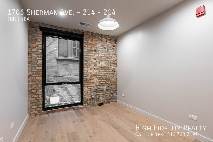 Condo for rent at 1706 Sherman Ave #214, Evanston, IL 60201