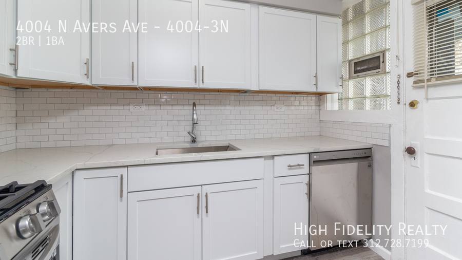 Apartment for rent at 4004 N Avers Ave #3N, Chicago, IL 60618