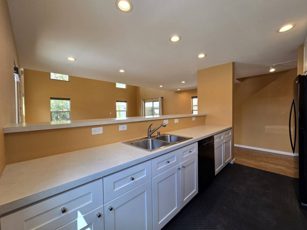 Townhouse for rent at 2180 W Alameda St, Santa Fe, NM 87507
