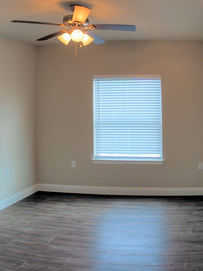 Townhouse for rent at 1601 Riney Rd #106, Denton, TX 76207