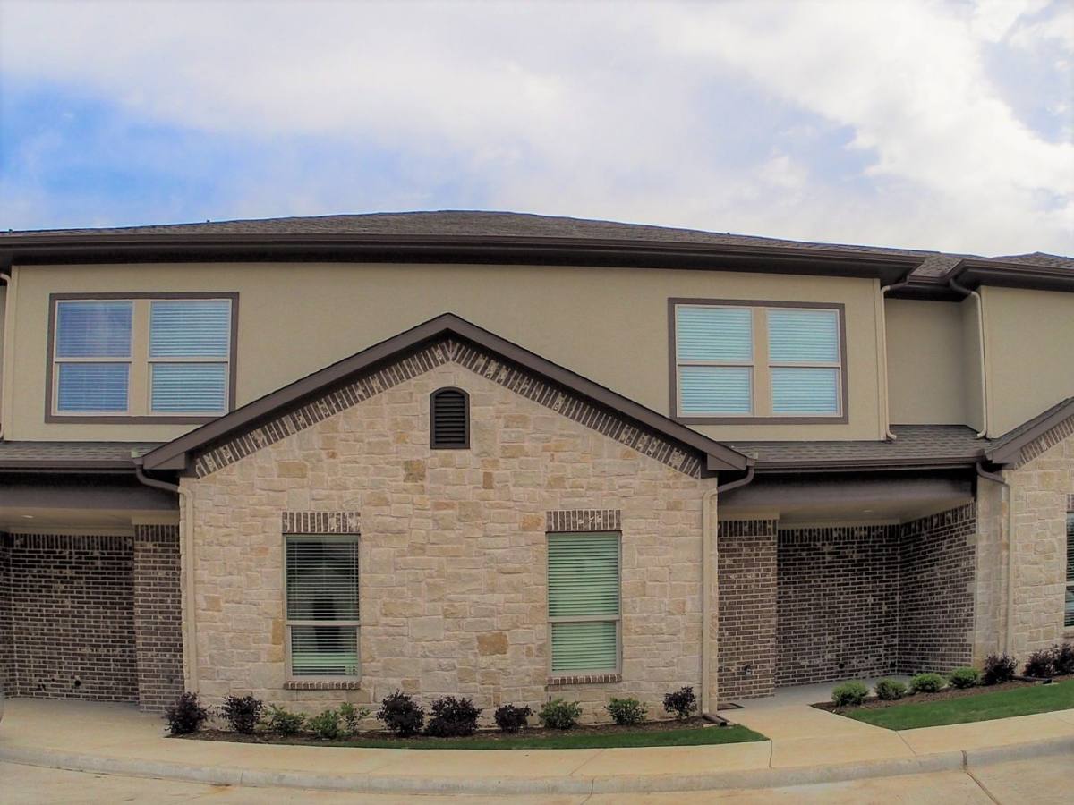 Townhouse for rent at 1601 Riney Rd #106, Denton, TX 76207