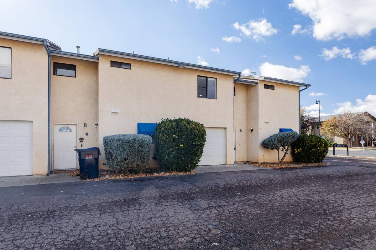 Apartment for rent at 4825 N Robert Rd, Prescott Valley, AZ 86314