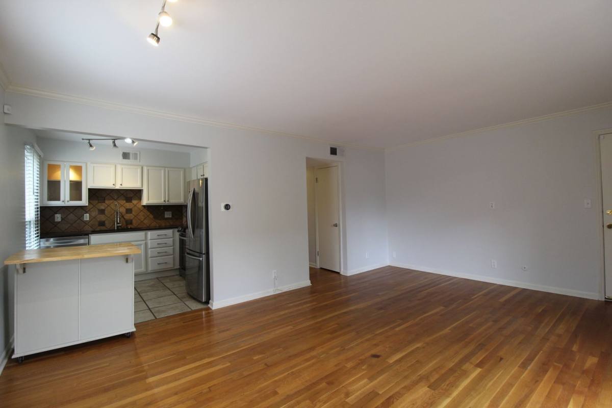 Condo for rent at 4428 Jarboe St, Kansas City, MO 64111