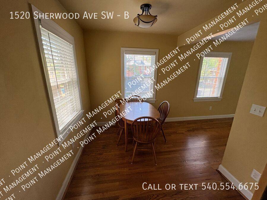 Apartment for rent at 1520 Sherwood Ave SW #B, Roanoke, VA 24015