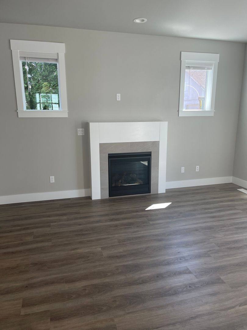 Apartment for rent at 6401 SE 86th Ave, Portland, OR 97266
