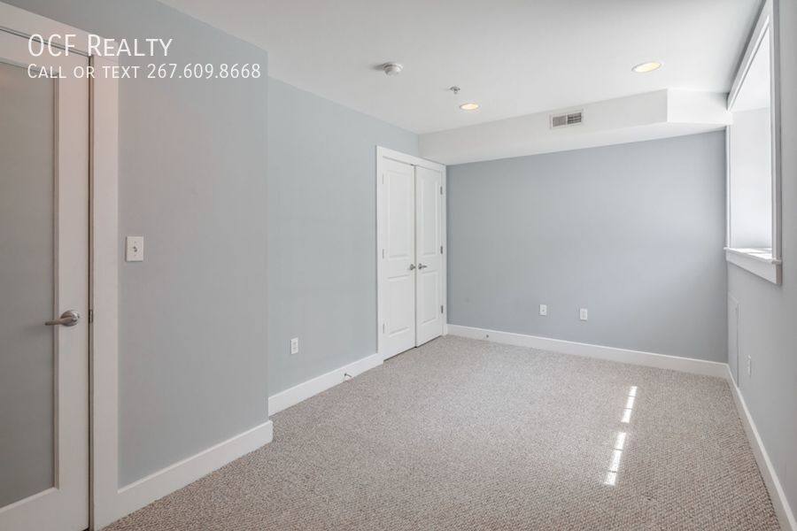 Apartment for rent at 2631 Catharine St #A, Philadelphia, PA 19146