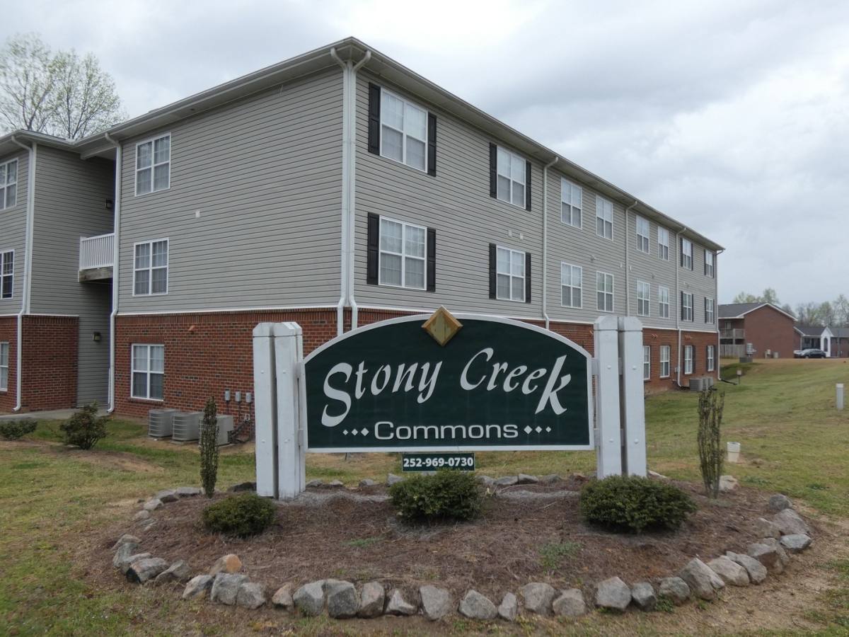 Apartment for rent at 124 N Wheeless Dr, Nashville, NC 27856