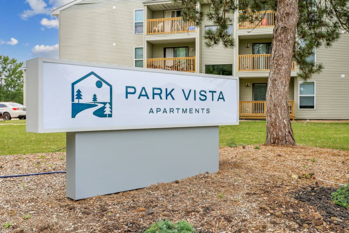 Apartment for rent at 2403 Highview Court, Champaign, IL 61822