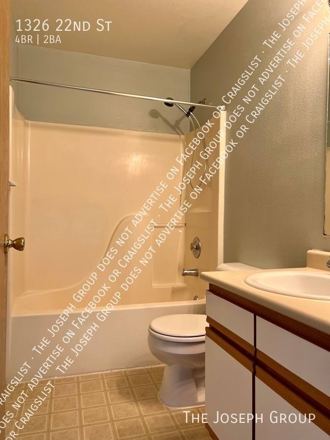 House for rent at 1326 22nd St, Bellingham, WA 98225