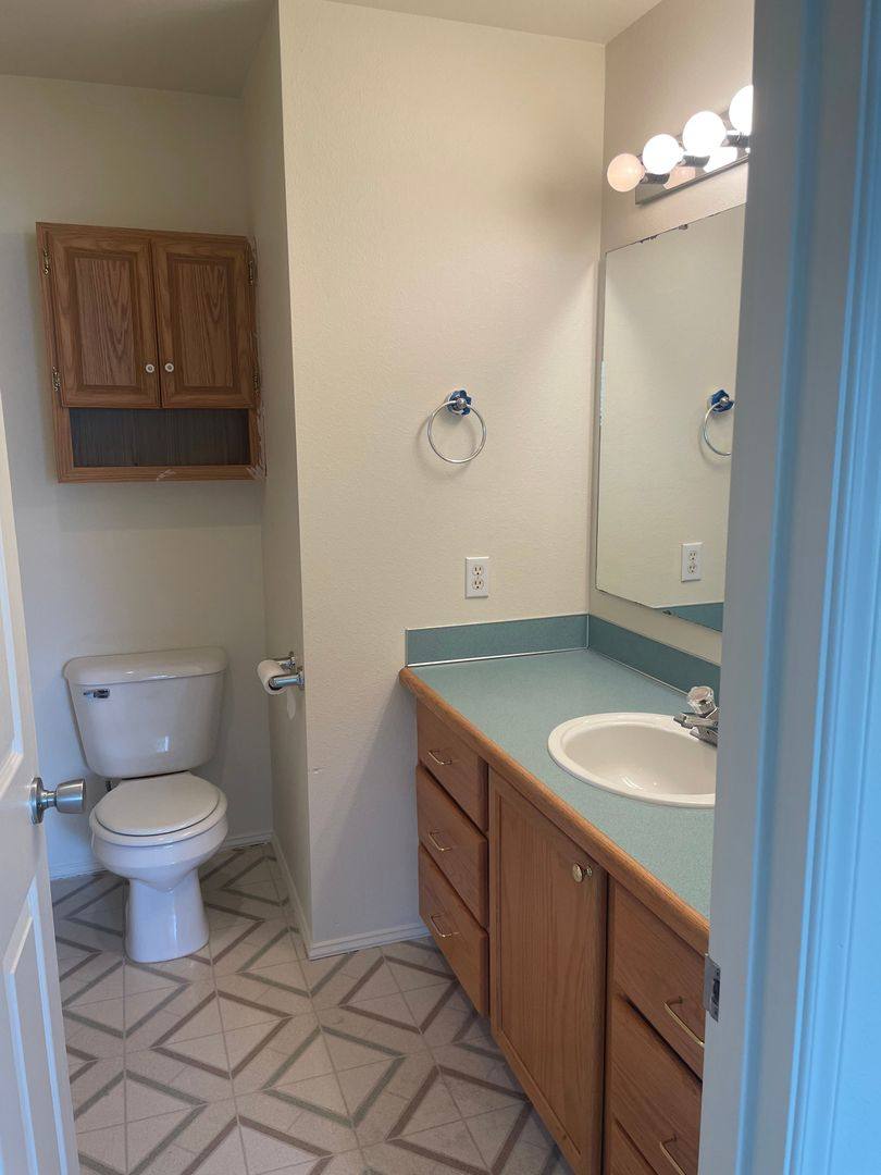 Apartment for rent at 3928 Rucker Ave, Everett, WA 98201