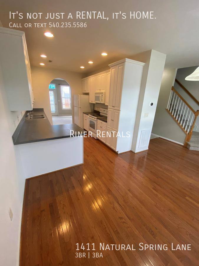 Townhouse for rent at 1411 Natural Spring Lane, Harrisonburg, VA 22801