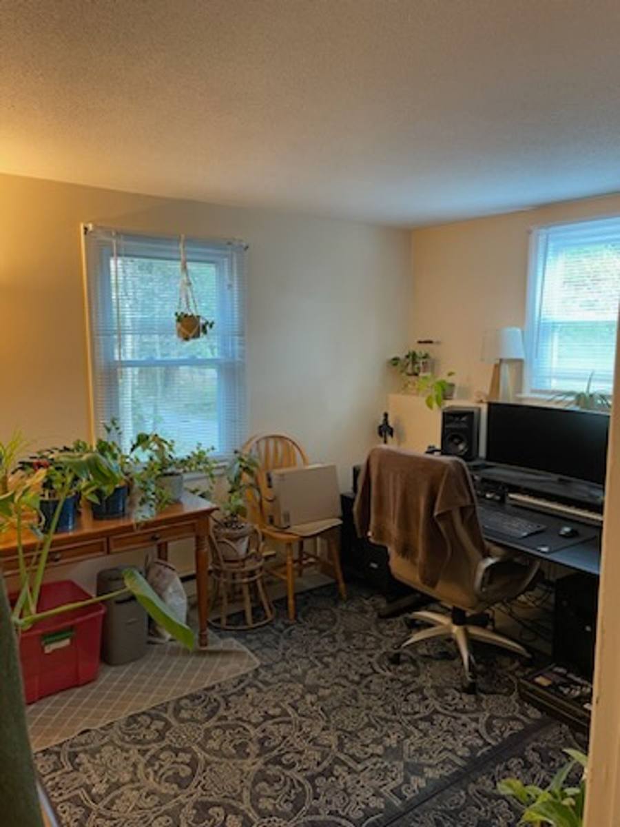 Apartment for rent at 11 Foote Rd #5, Burlington, CT 06013