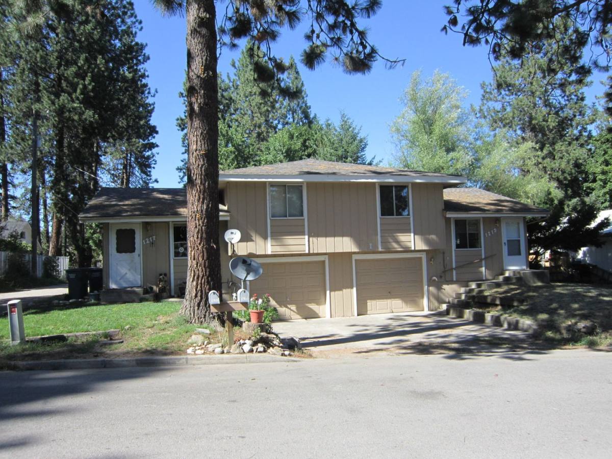 Apartment for rent at 1217 - 1219 E Hattie Ave, Coeur D Alene, ID 83814