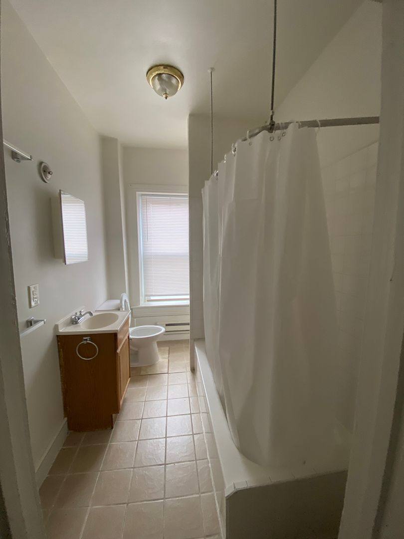 Apartment for rent at 1130 Willow St, Lebanon, PA 17046