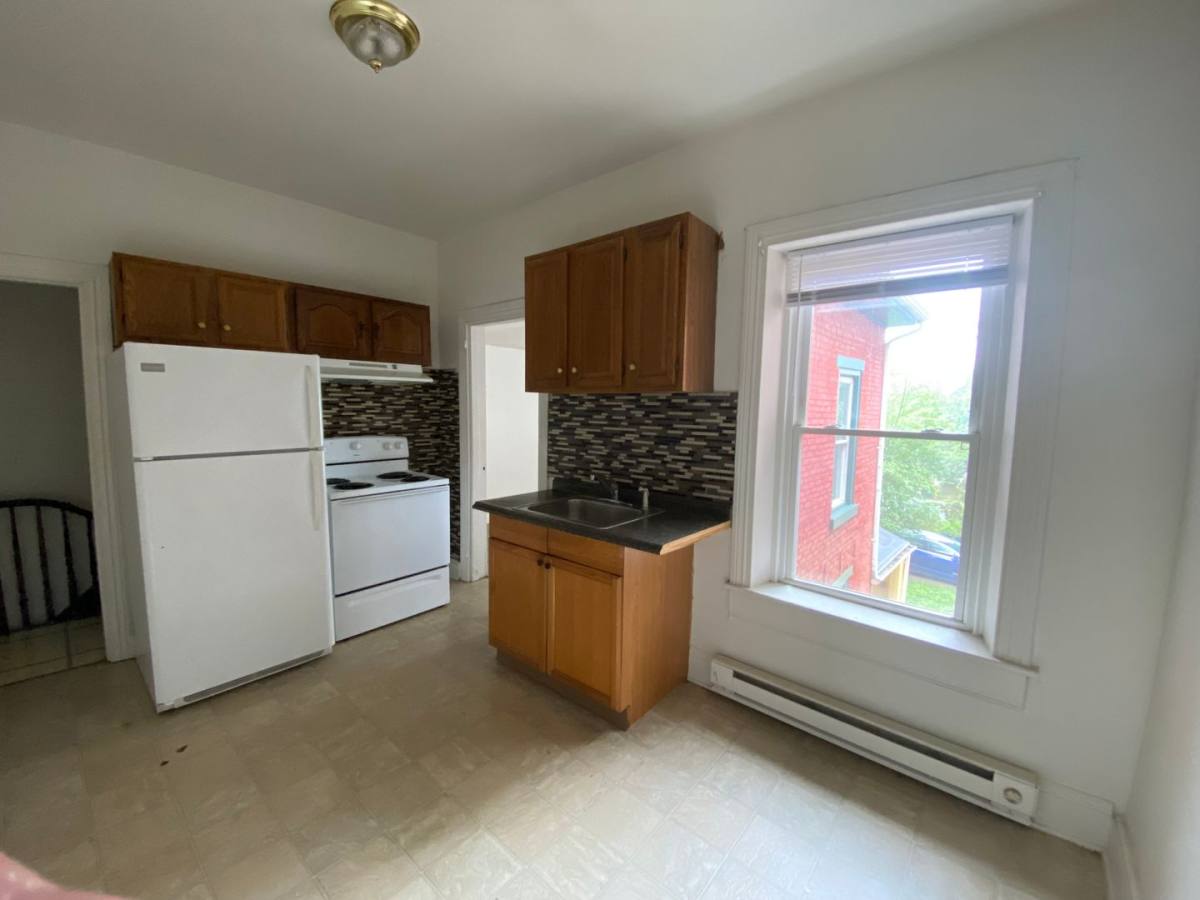 Apartment for rent at 1130 Willow St, Lebanon, PA 17046