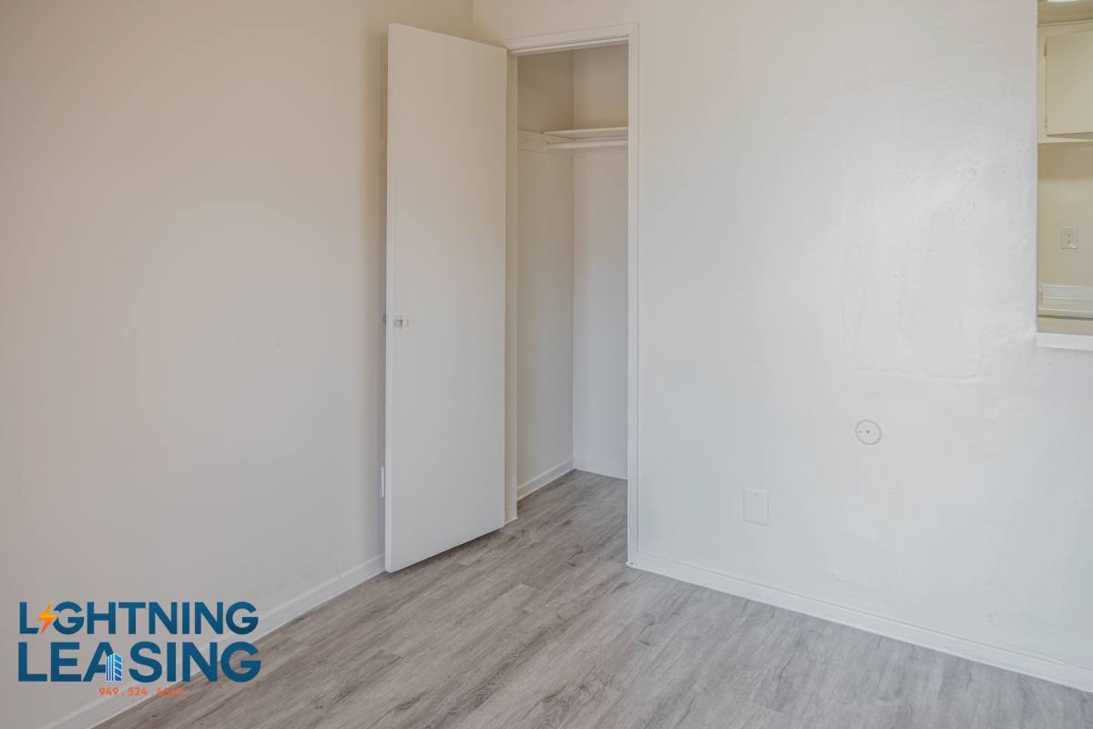 Apartment for rent at 914 1 2 N Wilton Place #304A, Los Angeles, CA 90038