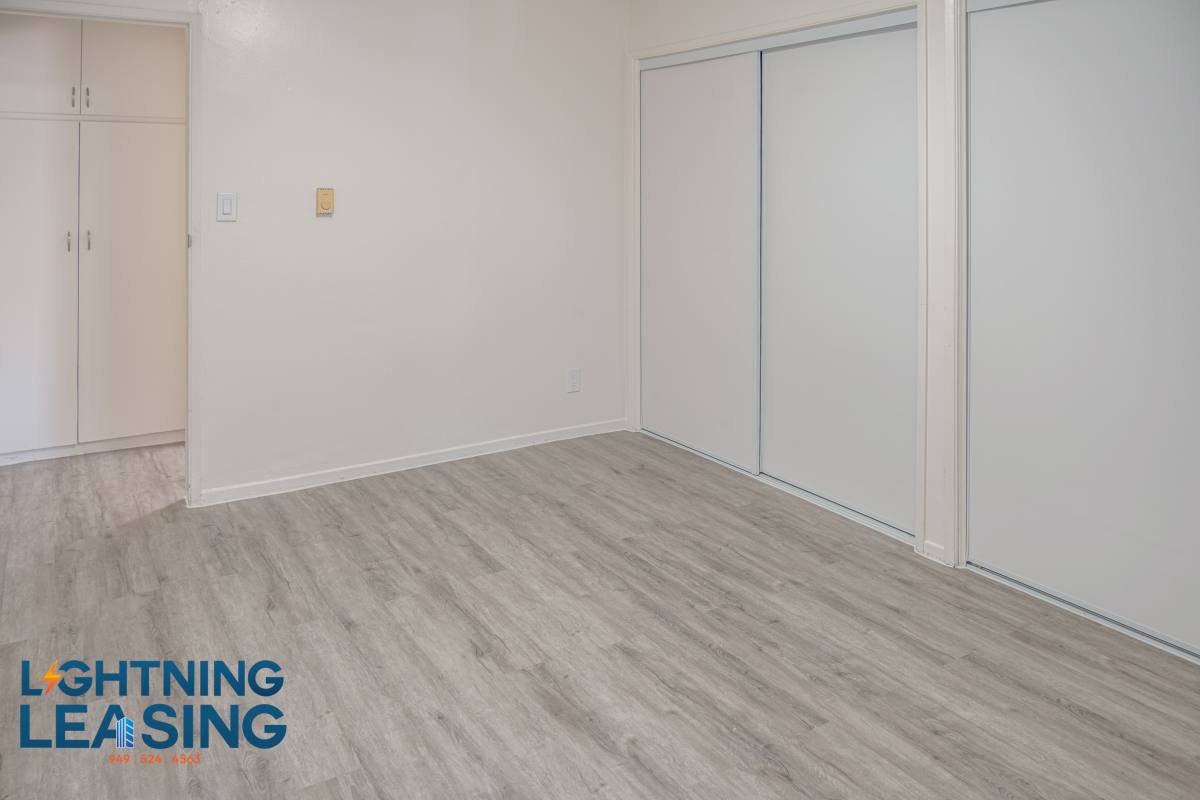 Apartment for rent at 914 1 2 N Wilton Place #304A, Los Angeles, CA 90038