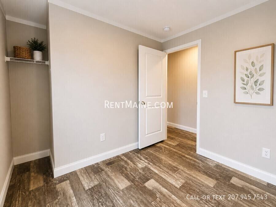 Apartment for rent at 131 D St, Pittsfield, ME 04967