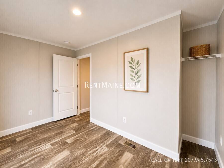 Apartment for rent at 131 D St, Pittsfield, ME 04967