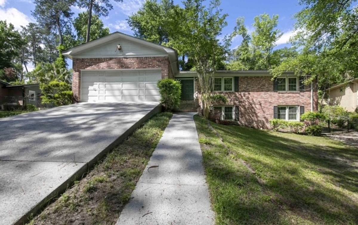House for rent at 1110 Slann Dr, Cayce, SC 29033